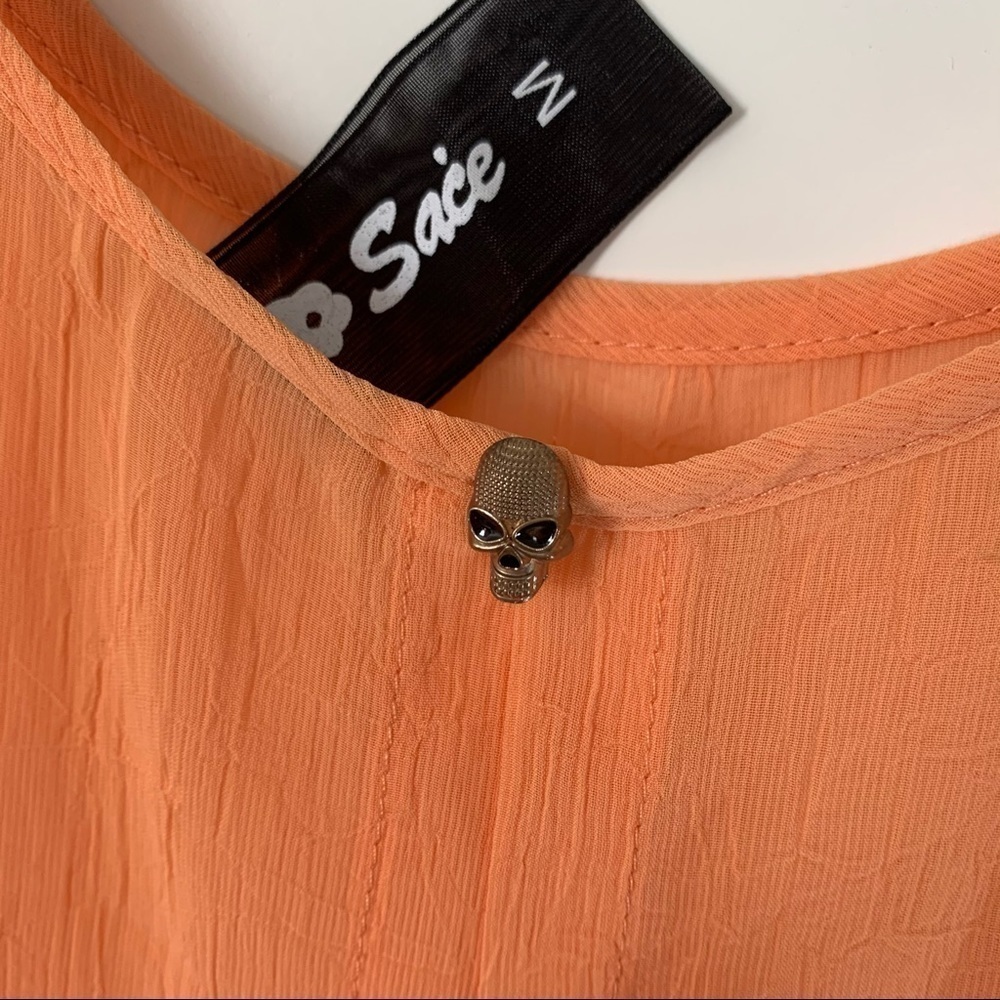Sac’e open back sheer top w/ single button - Picture 4 of 8